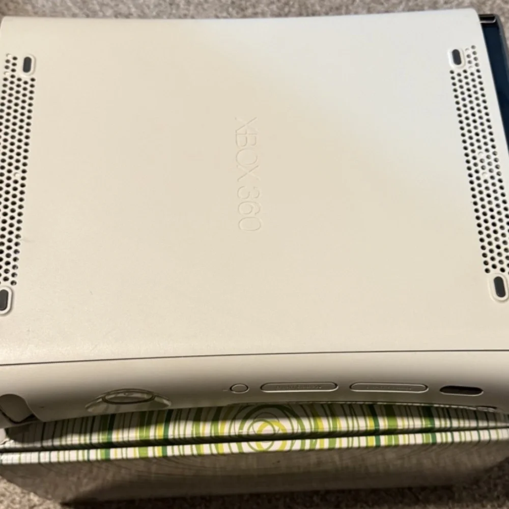 Original XBOX 360 20GB White Console Bundle Fully Tested & Working